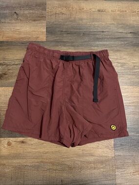 Men's Market Smily Athletic Rust Shorts with Black Web belt